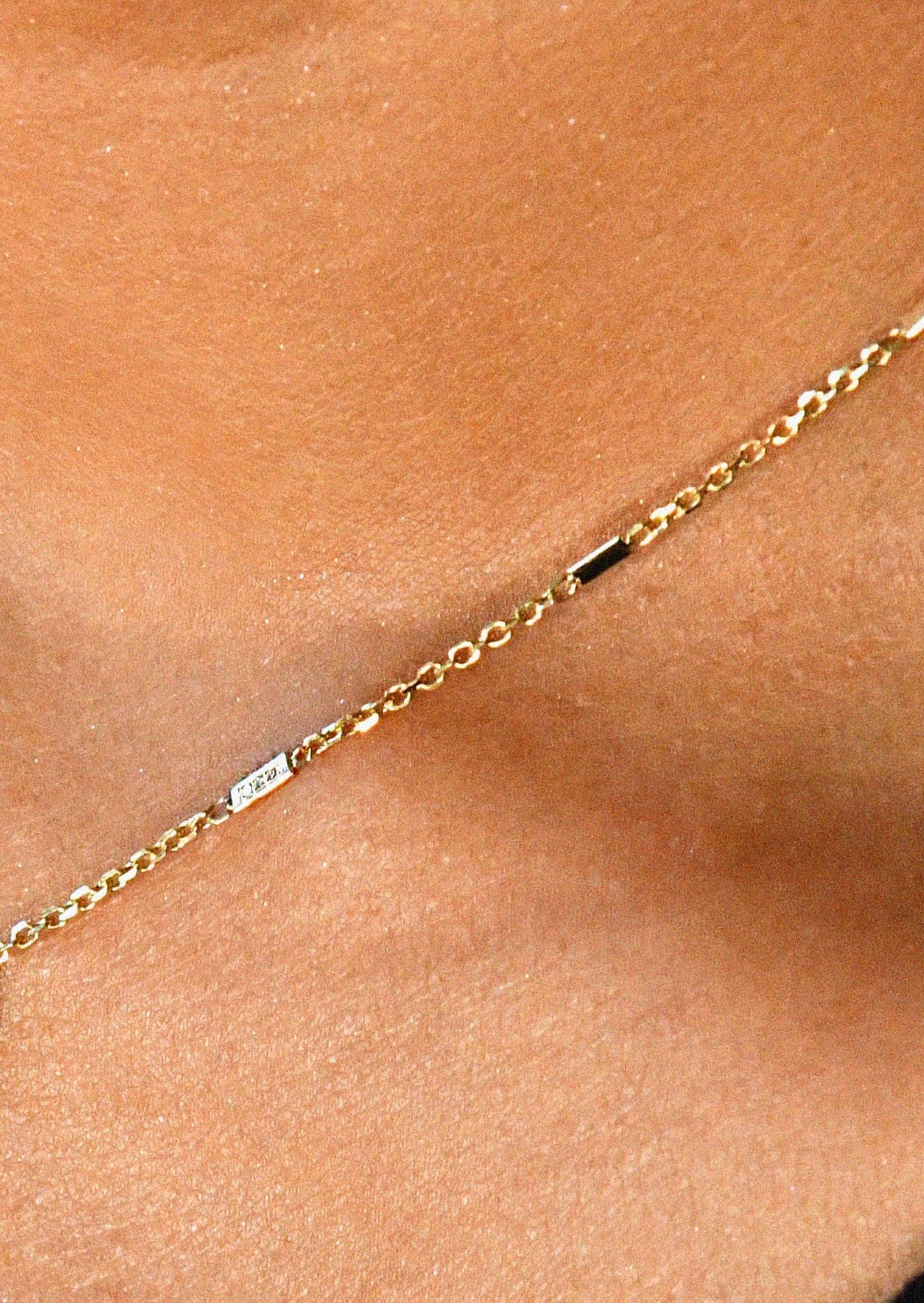 Minimalist 14k Gold Chain | Christina Magdolna