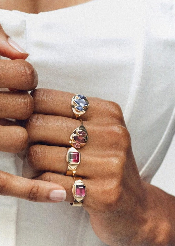 Eye Ring with tanzanite | Christina Magdolna