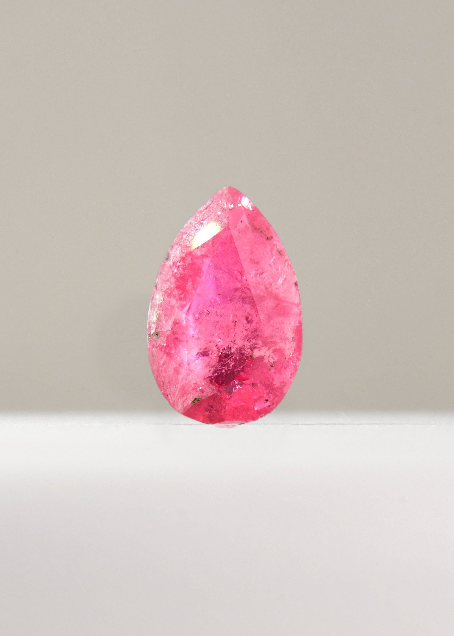 Tourmaline Pear | Electric Pink