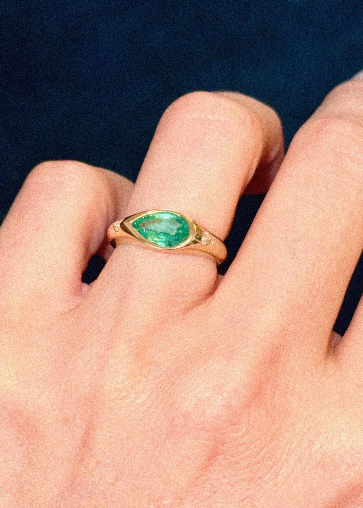 Shooting Star Emerald Ring