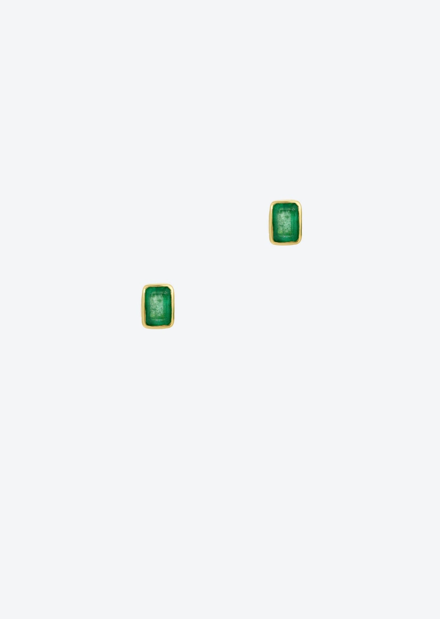 Emerald stud earrings gold | Christina Magdolna