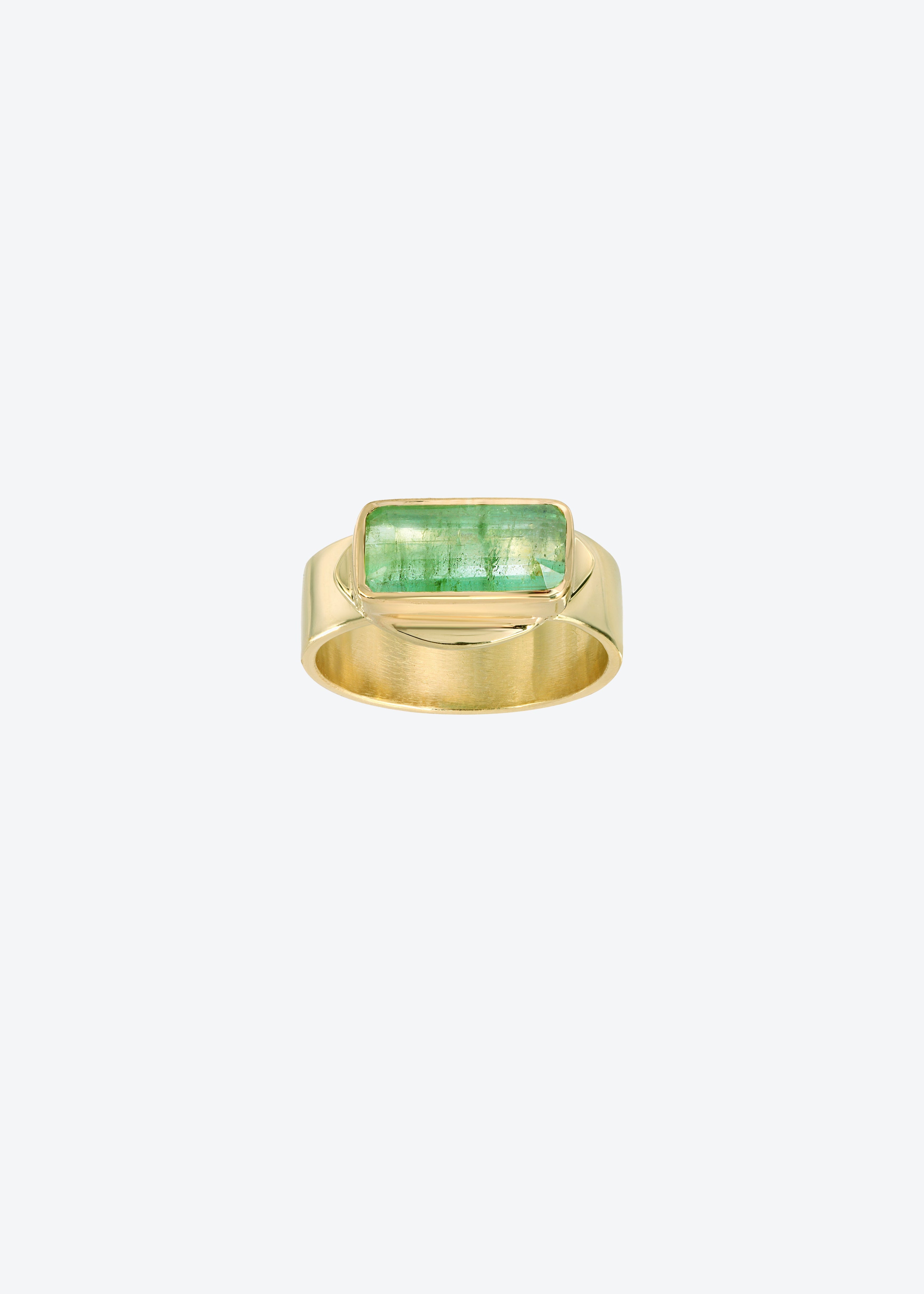 Eye Ring in Mint Green Tourmaline
