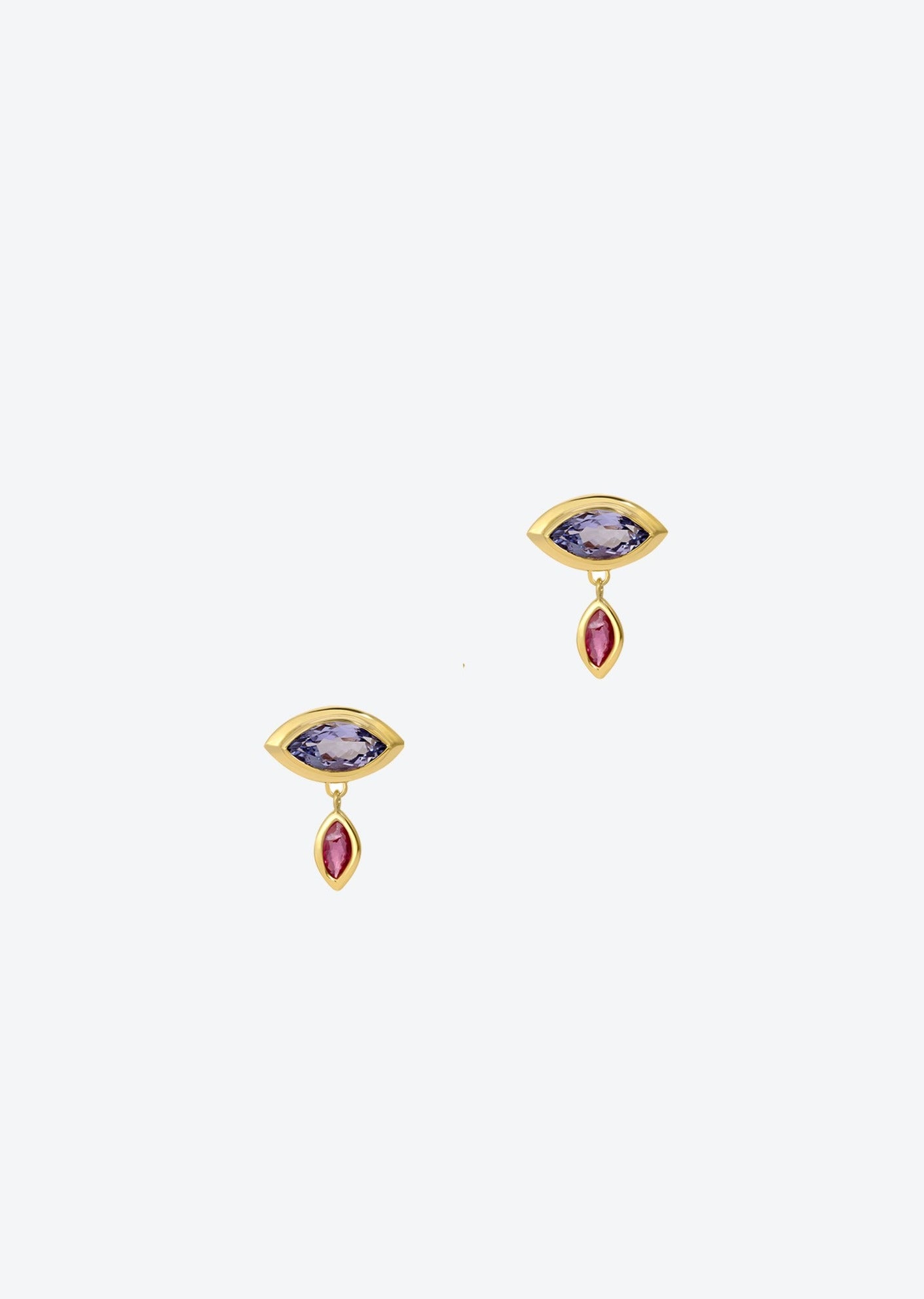 Eye dangle earrings in tanzanite and ruby | Christina Magdolna