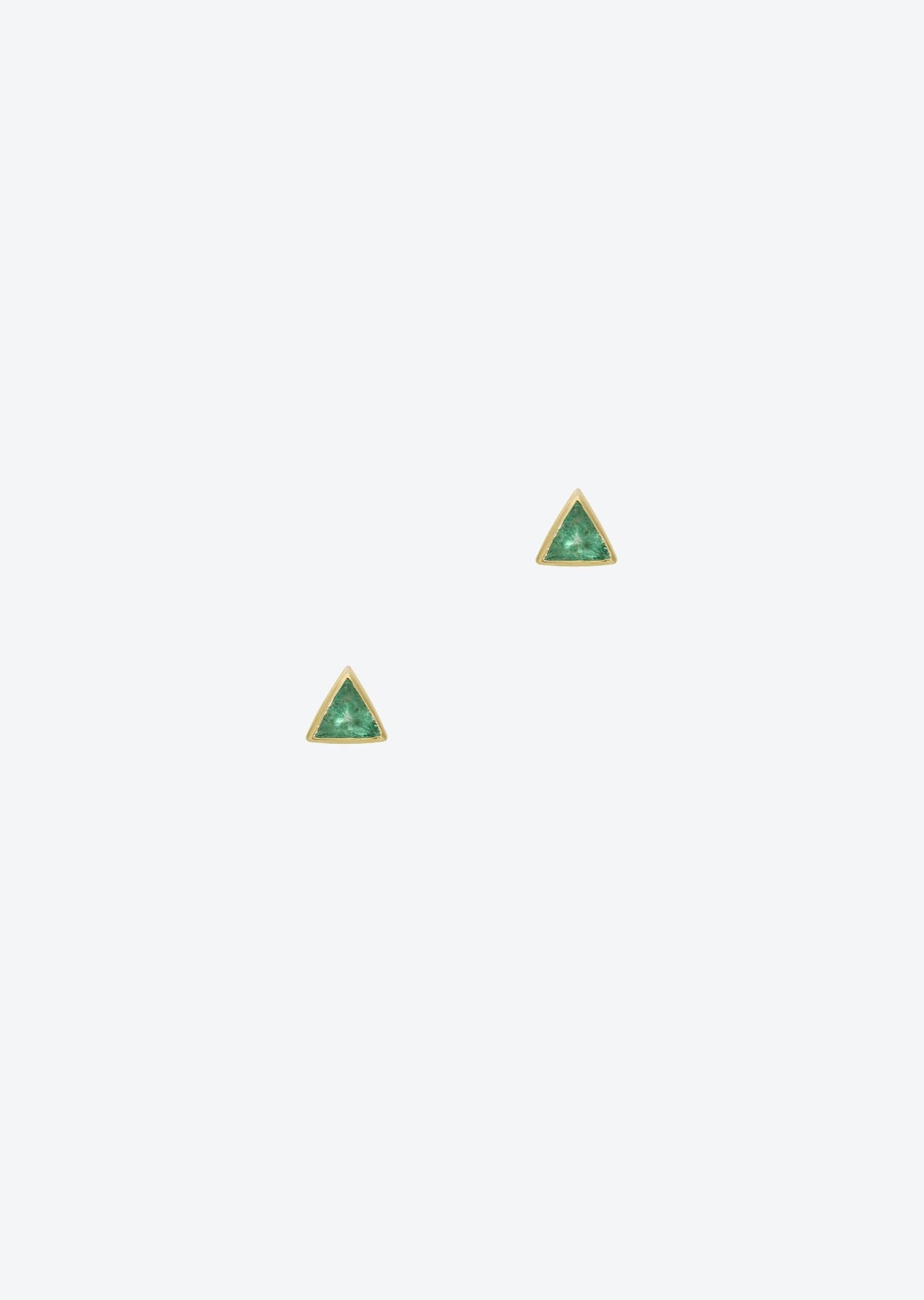 Emerald earrings studs | Christina Magdolna