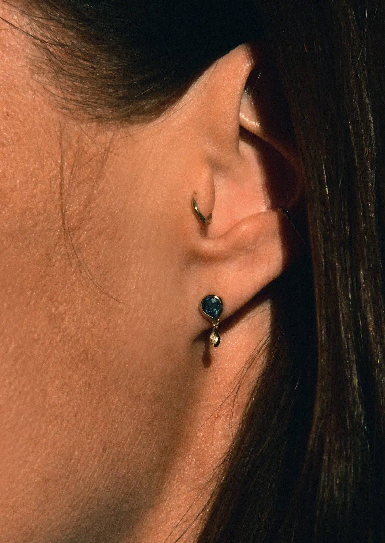 Diamond Drop Earrings with Sapphire | Christina Magdolna