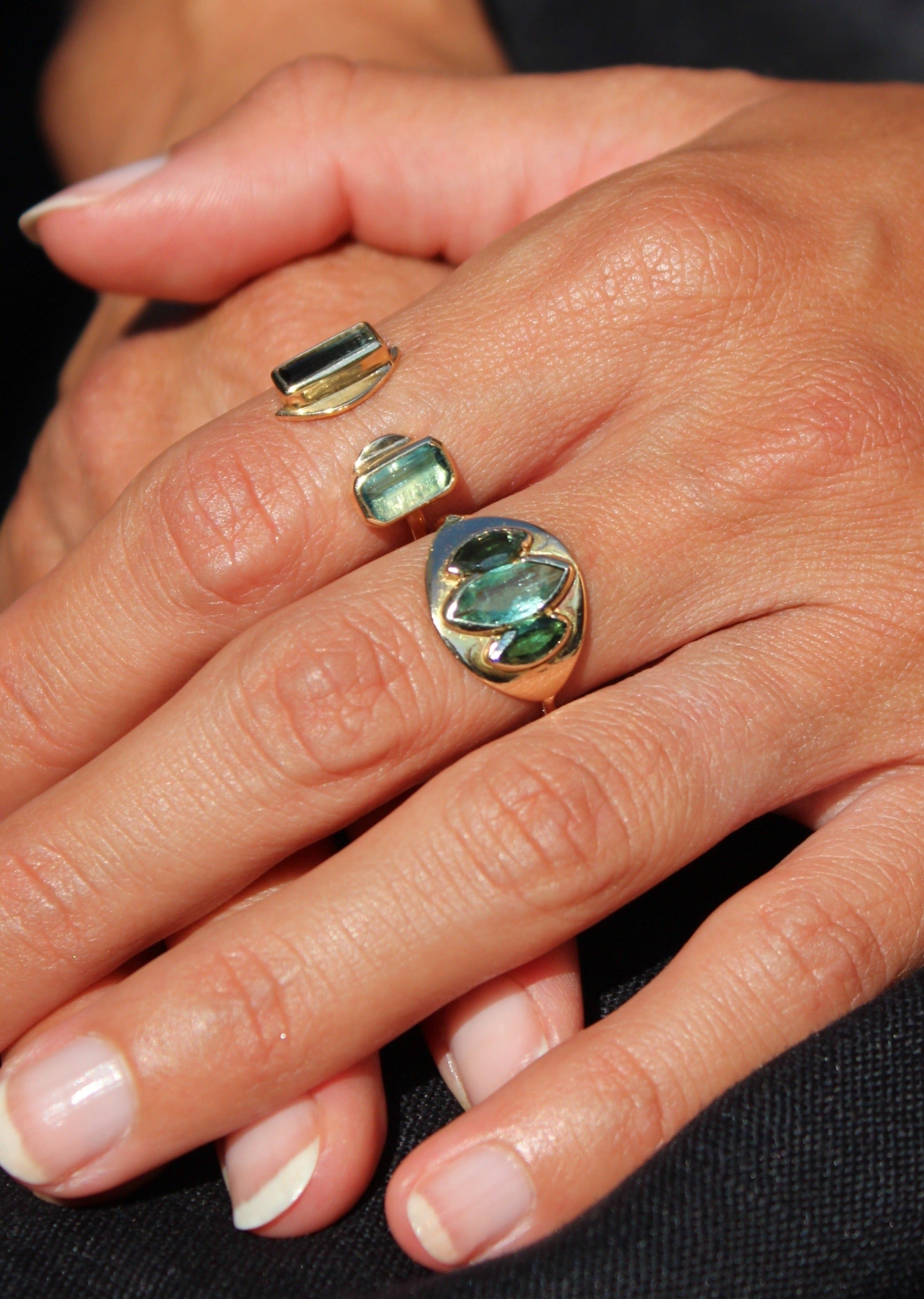 Eye Ring with green tourmaline | Christina Magdolna